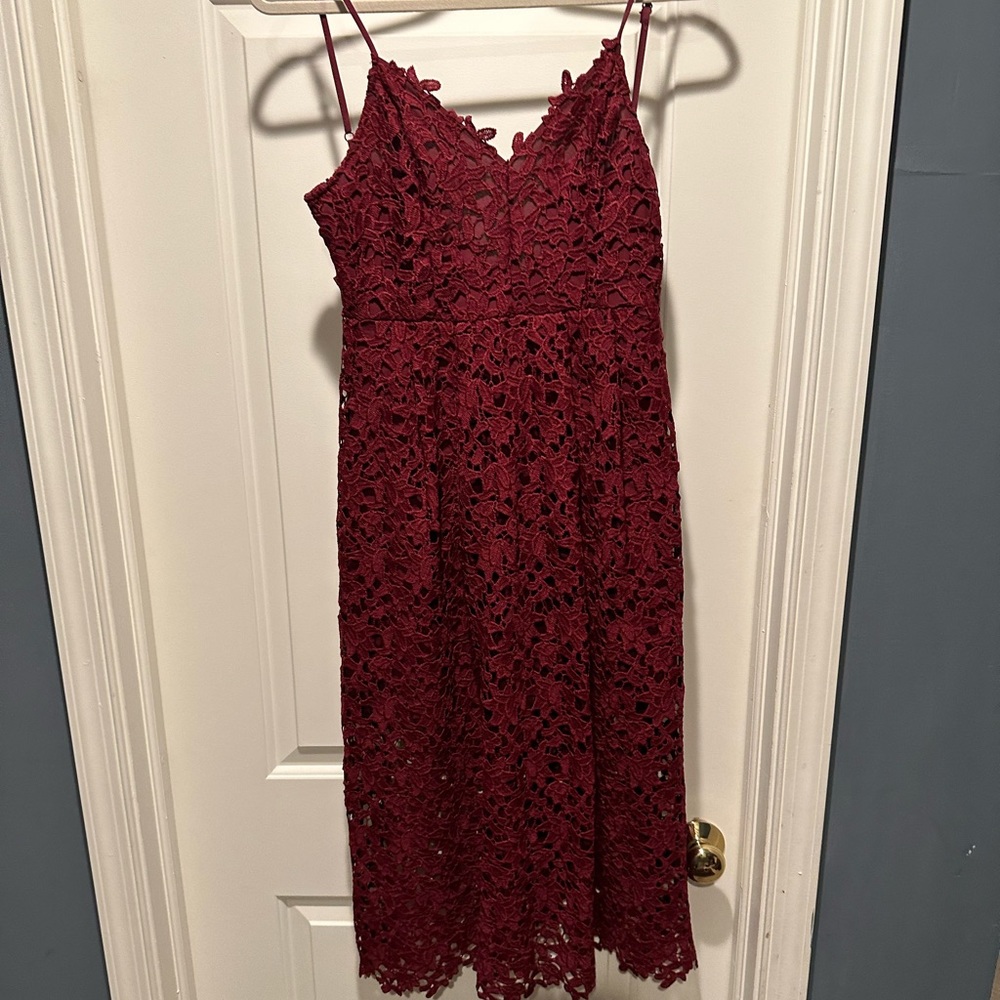ASTR women’s sleeveless dress
